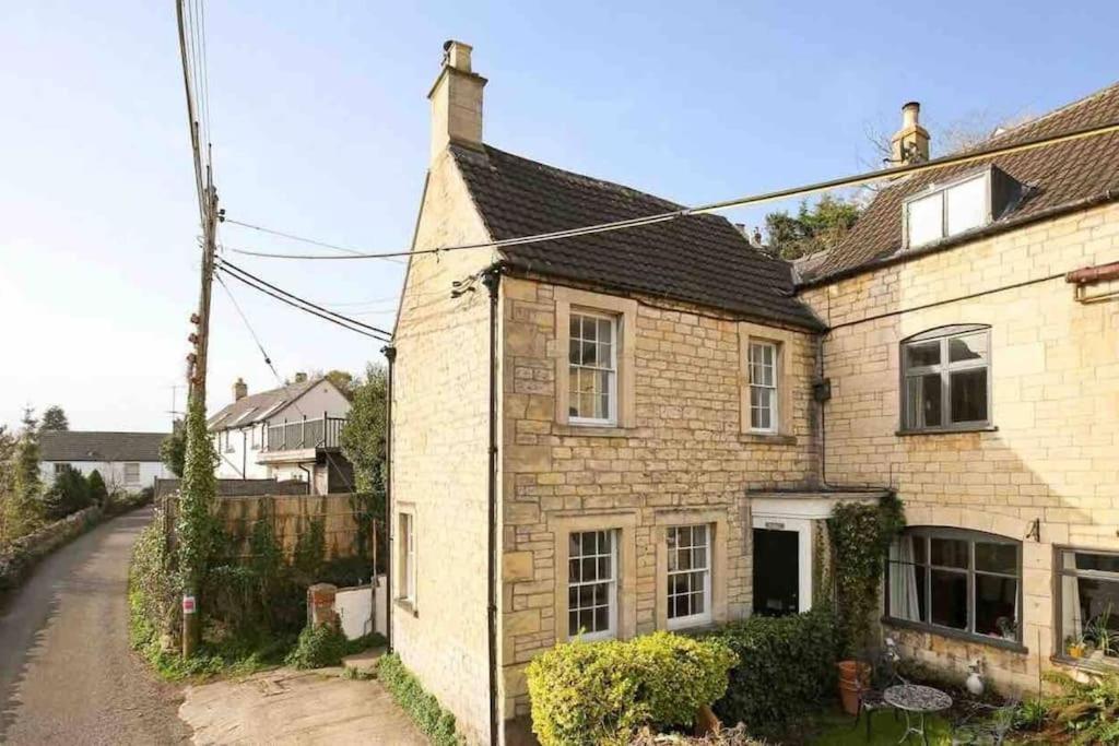 A Beautiful Cotswolds Cottage In Stroud Stroud  Exterior photo